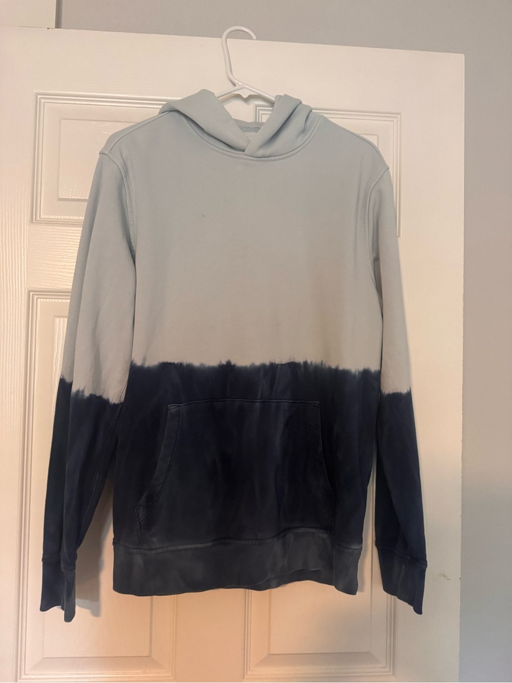 GAP Men's Light Blue and Navy Dip-Dye Hoodie